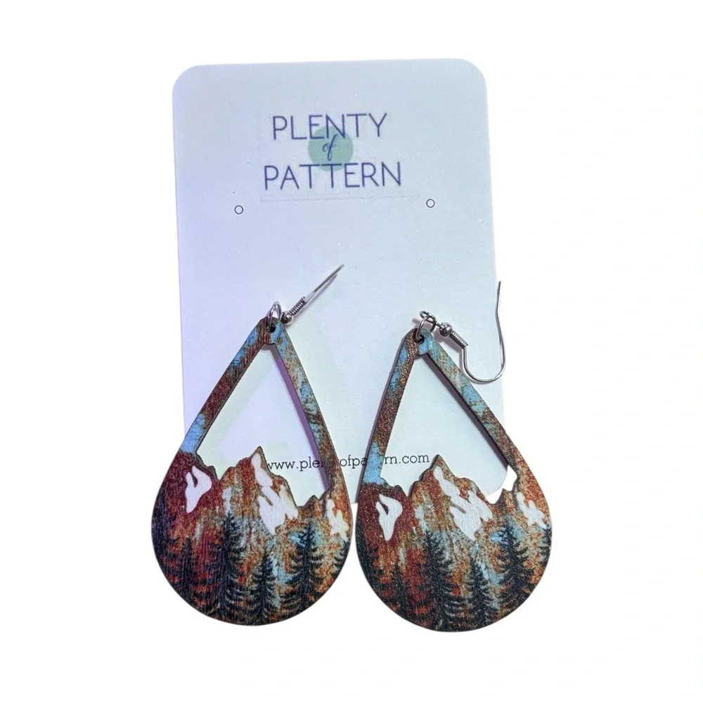 Western Jewelry Boho Cowgirl Nature-Inspired Mountain Scene Tear Drop Earrings
